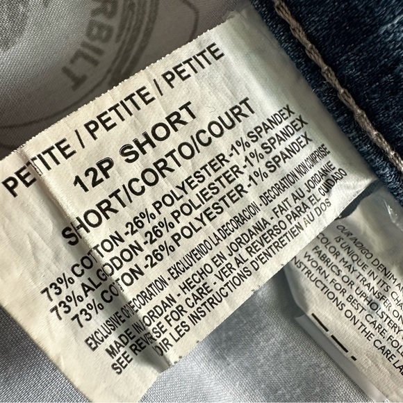 Gloria Vanderbilt High-Waist Amanda Classic Jeans, 12P Short - Picture 9 of 10